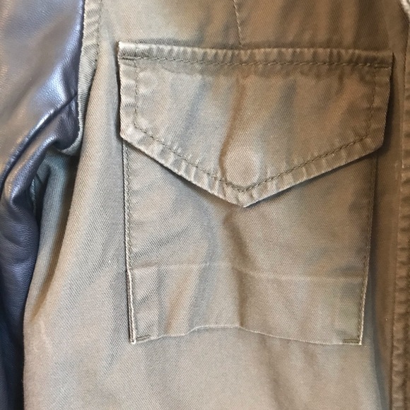 Jacket - Picture 5 of 5